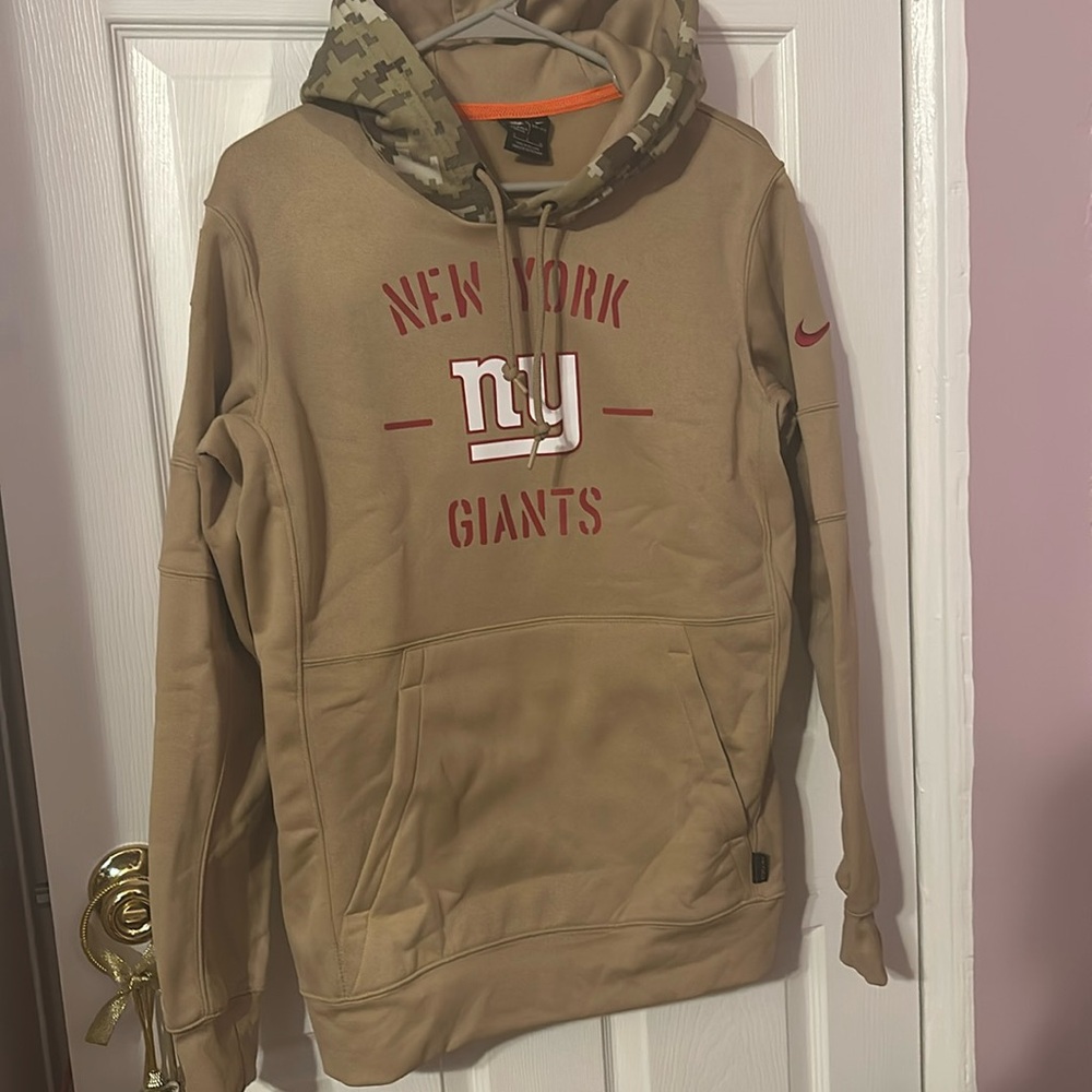 Ladies never worn Nike New York Giants army sweatshirt